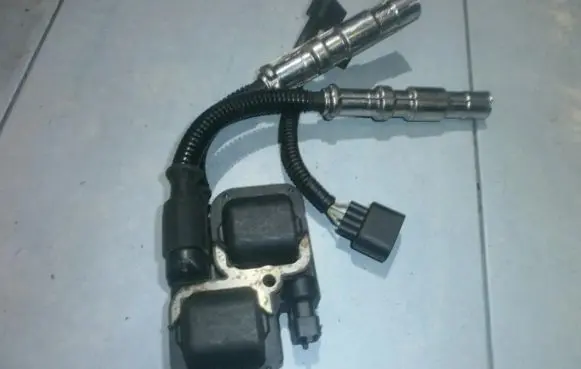 Mercedes-Benz CLK A208 C208 High voltage ignition coil A0001587803