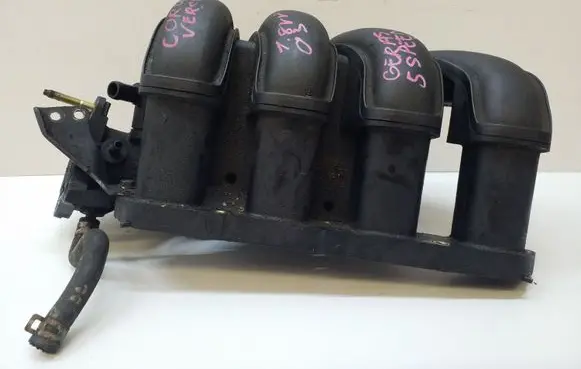 Toyota Corolla Verso E121 Intake manifold OEM