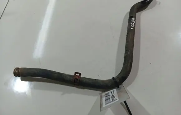 Toyota Previa (XR30, XR40) II Engine coolant pipe/hose 