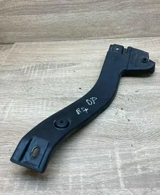 Audi A4 S4 B7 8E 8H Front bumper mounting bracket 8E0807204B