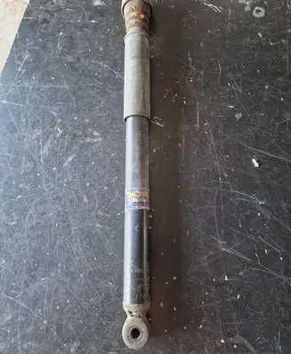 Ford Focus Front shock absorber/damper B3E06 23904