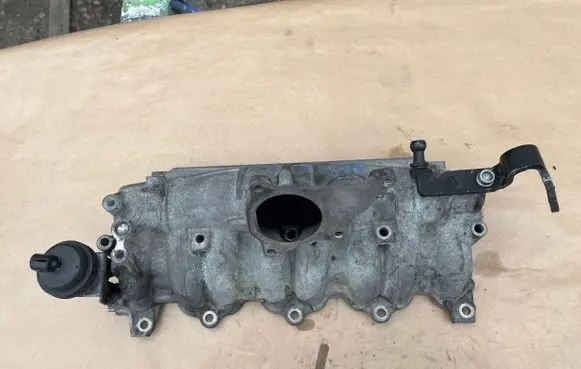 Audi A4 S4 B7 8E 8H Intake manifold 03G129713H