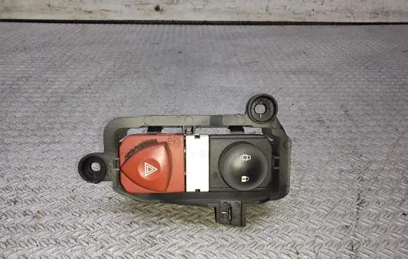 Renault Scenic II - Grand scenic II Hazard light switch 8200407415