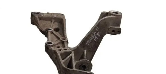 Volkswagen Touran I Front lower control arm/wishbone 1K0199295F