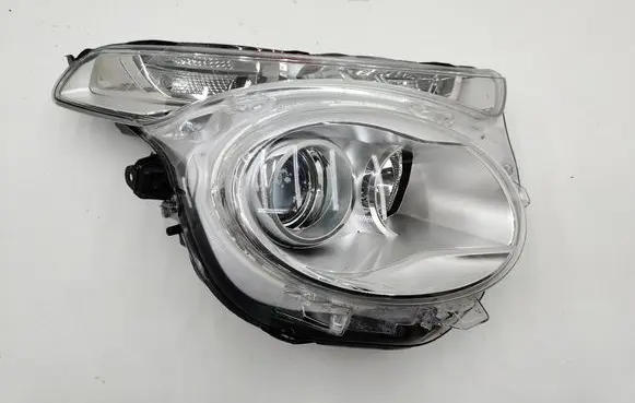 Citroen C1 Headlight/headlamp 811100H170