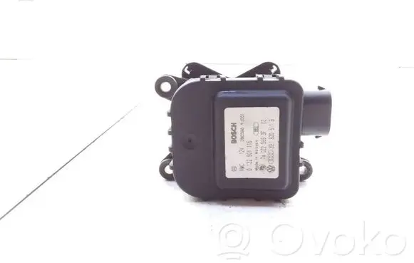 Audi A4 S4 B5 8D Air flap motor/actuator 8D1820511B