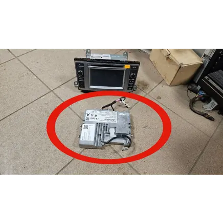 Toyota Avensis T270 Navigation unit CD/DVD player 868400W012 BE7718 EXTENSIONMODULE