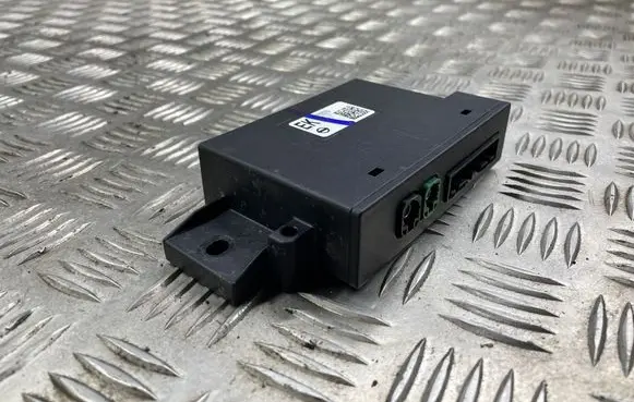 Nissan Qashqai J12 Other control units/modules H1070500E00 284E76UU1B