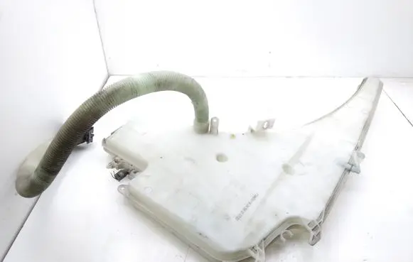 BMW 3 E90 E91 Windshield washer fluid reservoir/tank 712423118