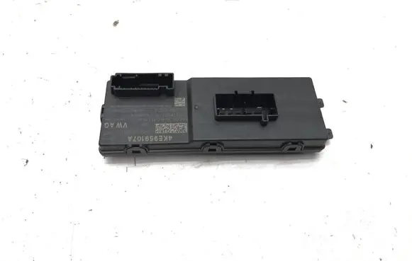 Audi Q4 e-tron Tailgate/trunk control unit/module 4KE959107A