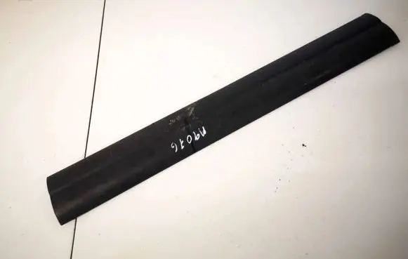 BMW 1 E81 E87 Front sill trim cover 51477066975