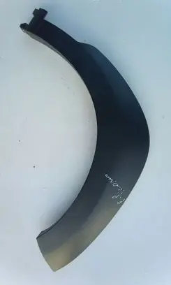 Hyundai Kona I Front arch trim 