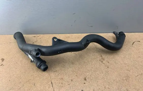 BMW X3 E83 Engine coolant pipe/hose 11537802632 7802632 11537794611