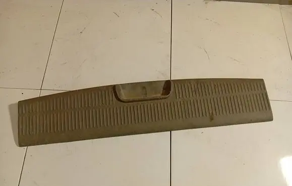 Other trunk/boot trim element