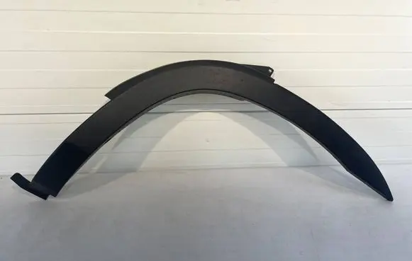 Iveco Daily 6th gen Fender trim (molding) 5801863939