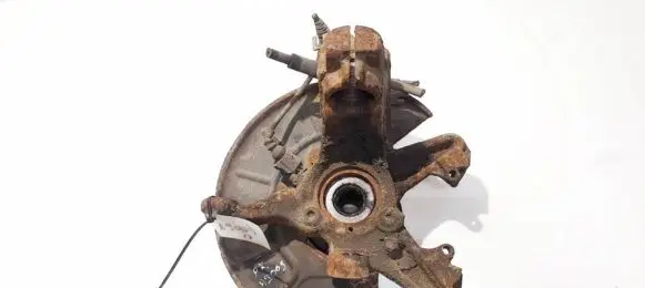 Skoda Octavia Mk2 (1Z) Front wheel hub
