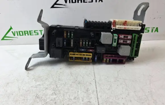 Mercedes-Benz E W212 SAM control unit 016706581