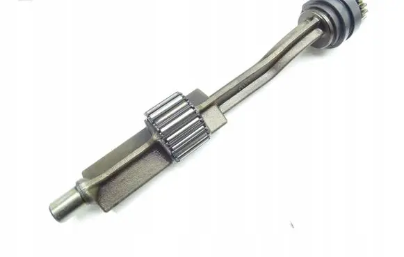 Volkswagen Golf VII Balance shaft 06H103333B