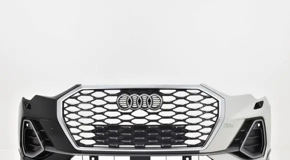 Audi Q3 F3 Front bumper 83A807437