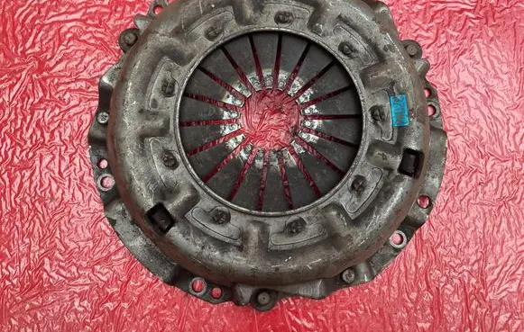 Toyota Land Cruiser (BJ70) Pressure plate 24020
