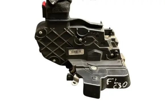 Volvo XC60 Rear door lock 30799311 2400150