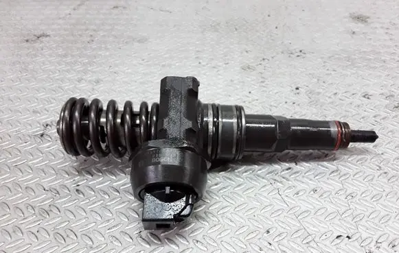 Volkswagen Phaeton Fuel injector 0414720220 07Z130073H