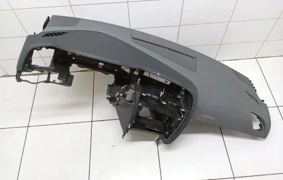 Audi A5 8T 8F Dashboard 8T1857041B A2C1NB008872 8t1857033