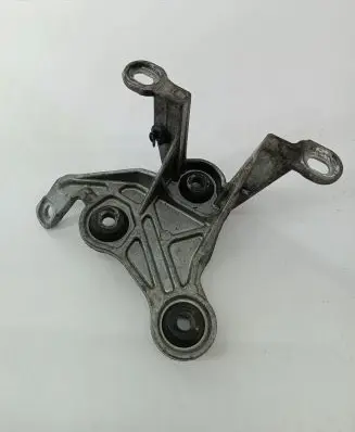 Mercedes-Benz C W204 ABS pump bracket A2044300110