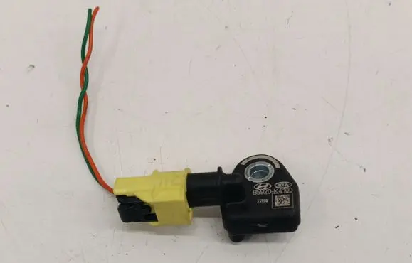 Hyundai Kona I Airbag deployment crash/impact sensor 95920K4100