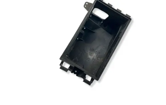 Jaguar XJ X351 Air filter box 4R839600AF