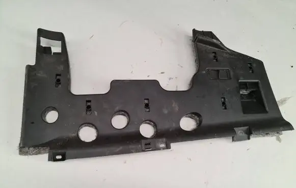 Volkswagen PASSAT B6 Dashboard lower bottom trim panel 3C1863081B P010869 T0024283721