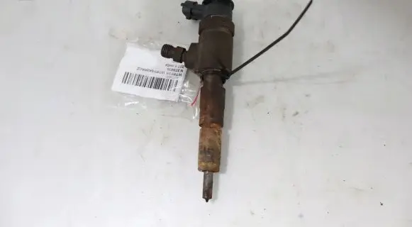 Peugeot 207 Fuel injector 0445110252