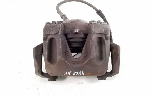 Mercedes-Benz E W212 Front brake caliper A2044213781