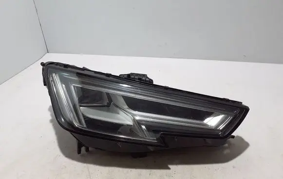 Audi A4 S4 B9 Headlight/headlamp 8W0941034