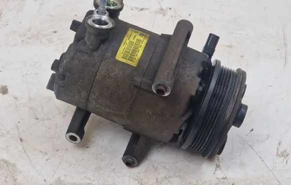 Land Rover Freelander 2 - LR2 Air conditioning (A/C) compressor (pump) 6G9119D629