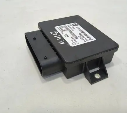 BMW 5 F10 F11 Hand brake control module 32620301B
