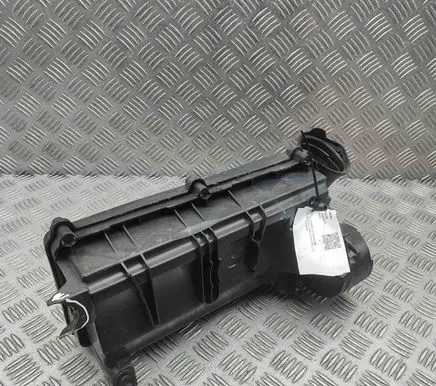 Citroen C5 Aircross Air filter box 9805379480 9825070780
