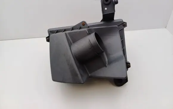 Ford Focus Air filter box 3M519600CF