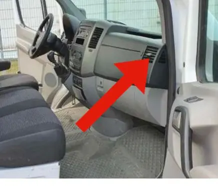 Mercedes-Benz Sprinter W906 Dashboard side air vent grill/cover trim A9068300554