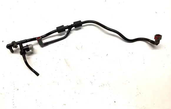 Nissan Qashqai Fuel main line pipe