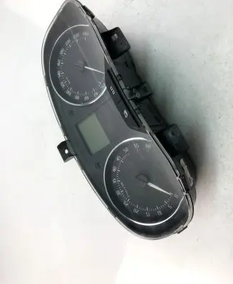 Skoda Fabia Mk2 (5J) Speedometer (instrument cluster) 5J0920811D