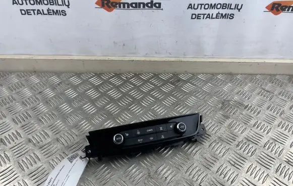 Opel Insignia B Climate control unit 39113536