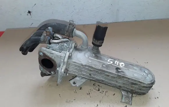 Skoda Octavia Mk2 (1Z) EGR valve cooler 038131513AD 3210275