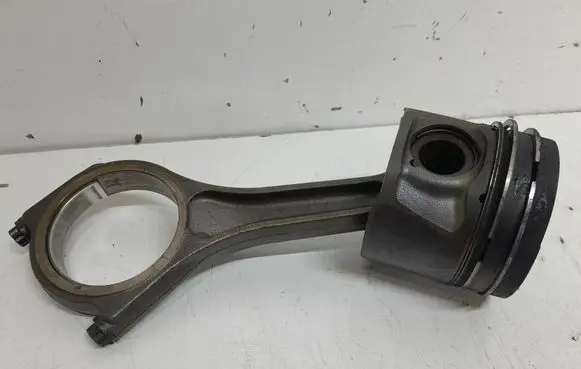 Peugeot 607 Piston with connecting rod H268X