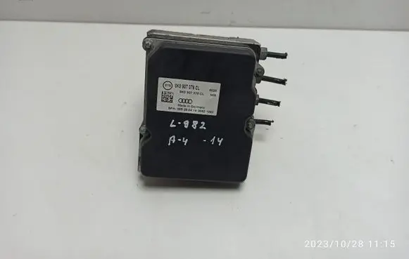 Audi A4 S4 B8 8K ABS Pump 8K0907379CL