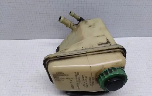 Audi A6 S6 C4 4A Power steering fluid tank/reservoir 4A0422373A
