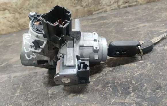 Mitsubishi Space Star Ignition lock