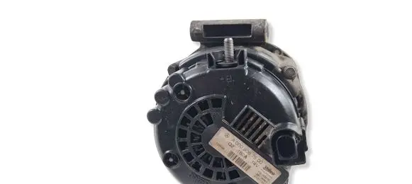 Mercedes-Benz E C207 W207 Generator/alternator A0009067500