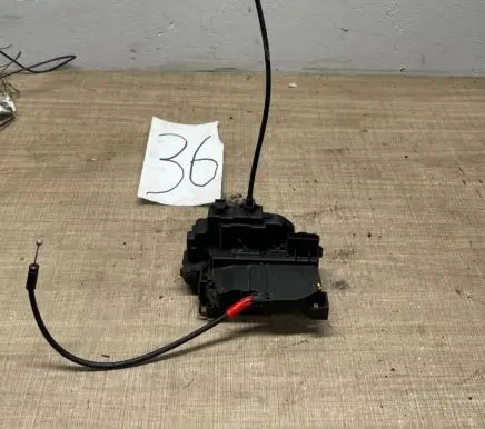 Mercedes-Benz Citan W415 Front door lock 82004976Q4