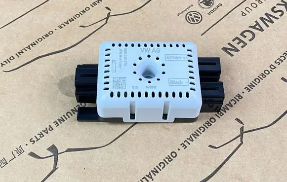 Volkswagen Golf VII Plug wire 